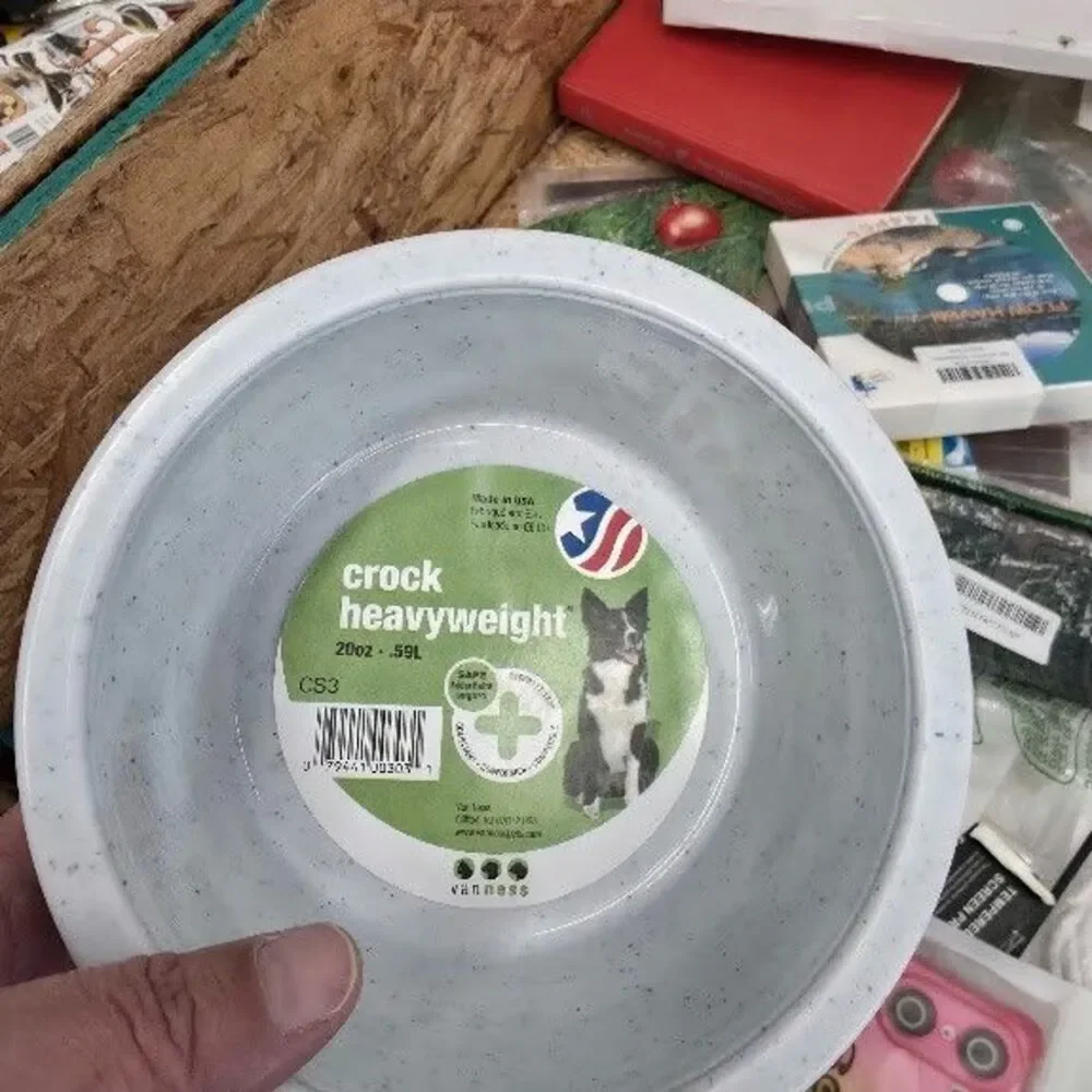 20 oz Heavyweight Crock Bowl Dish Van Ness Cats Small Dogs 2 Pack Made USA